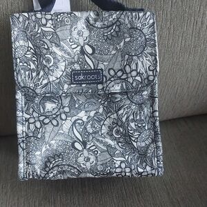 Sakroots Black & White Floral Lunch Bag BRAND NEW